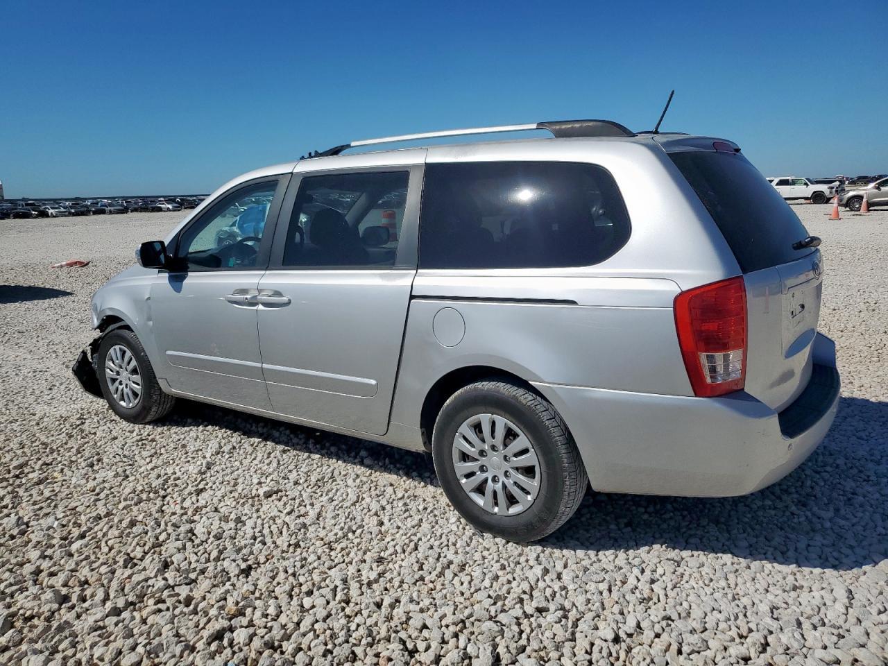 2012 KIA SEDONA