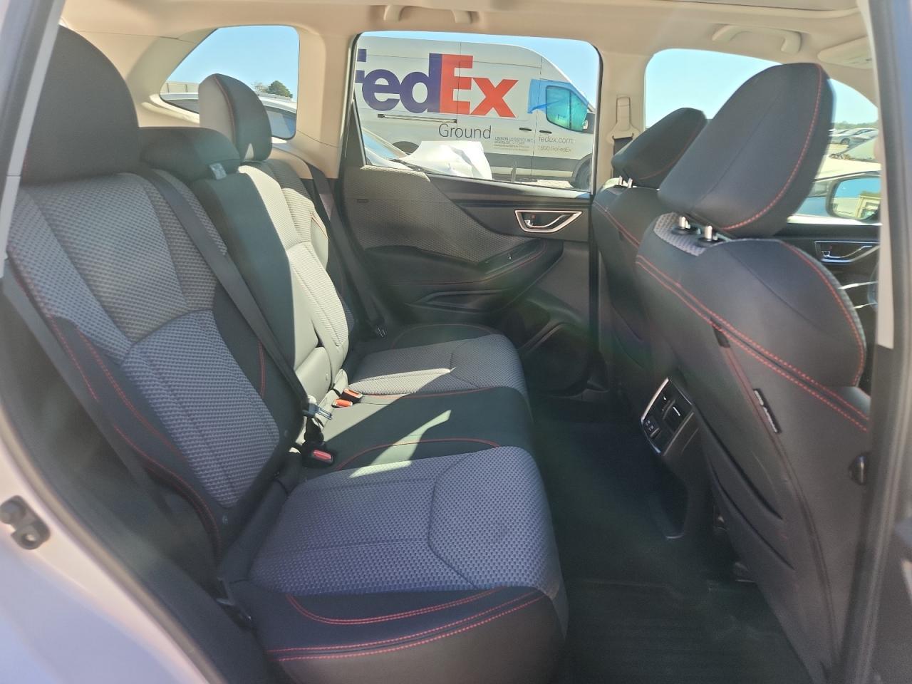 2019 SUBARU FORESTER
