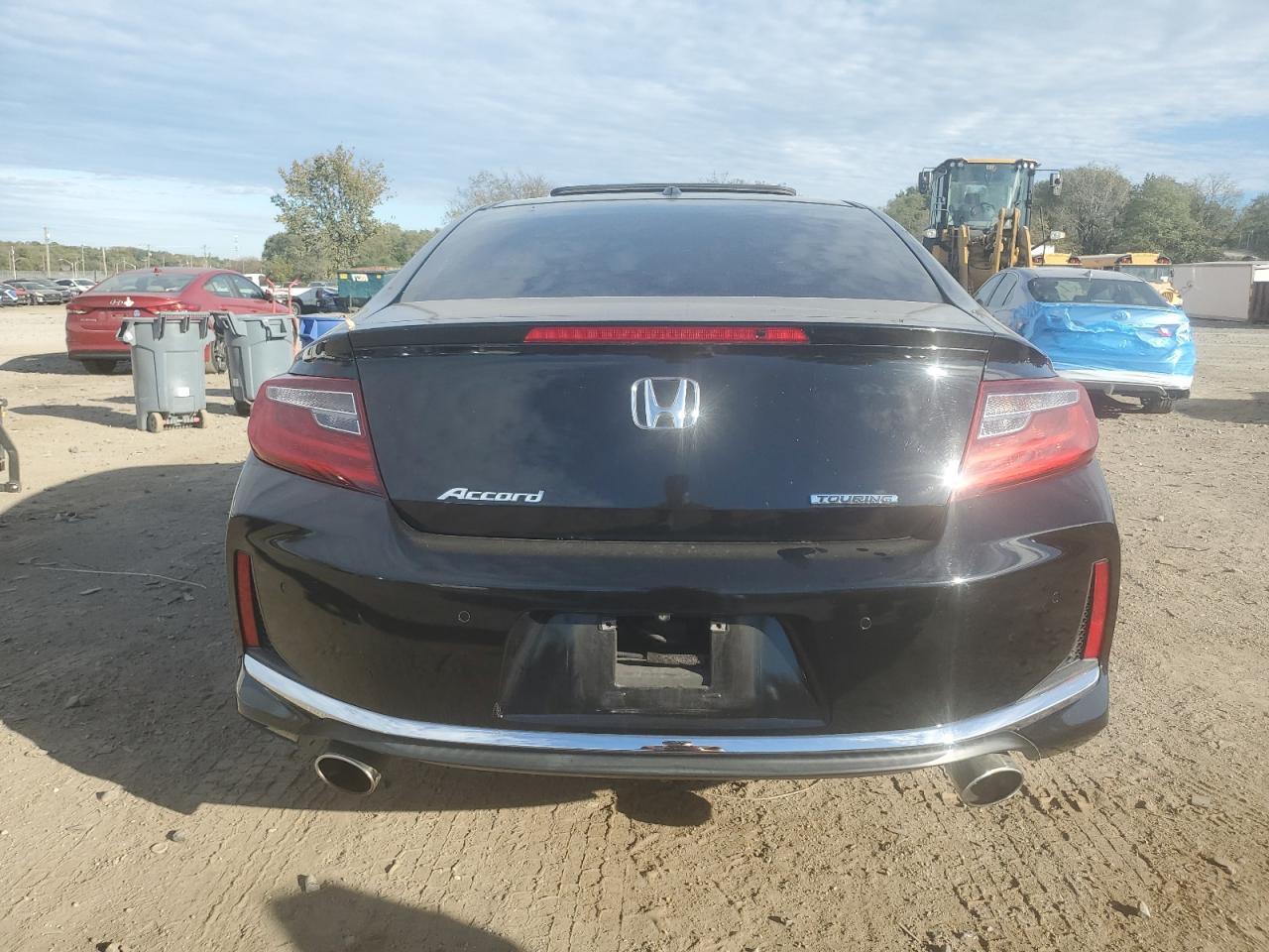 2017 HONDA ACCORD