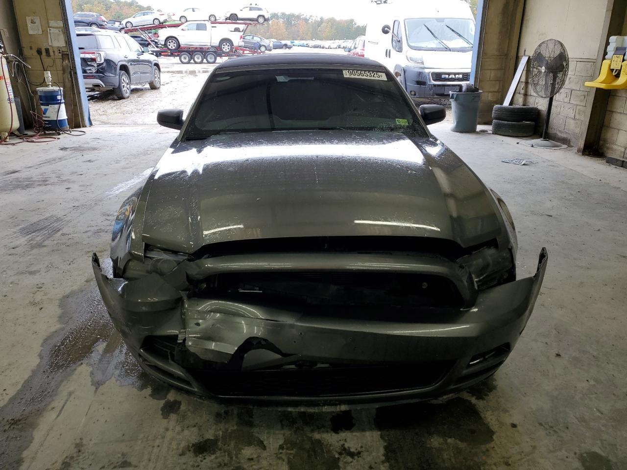2013 FORD MUSTANG