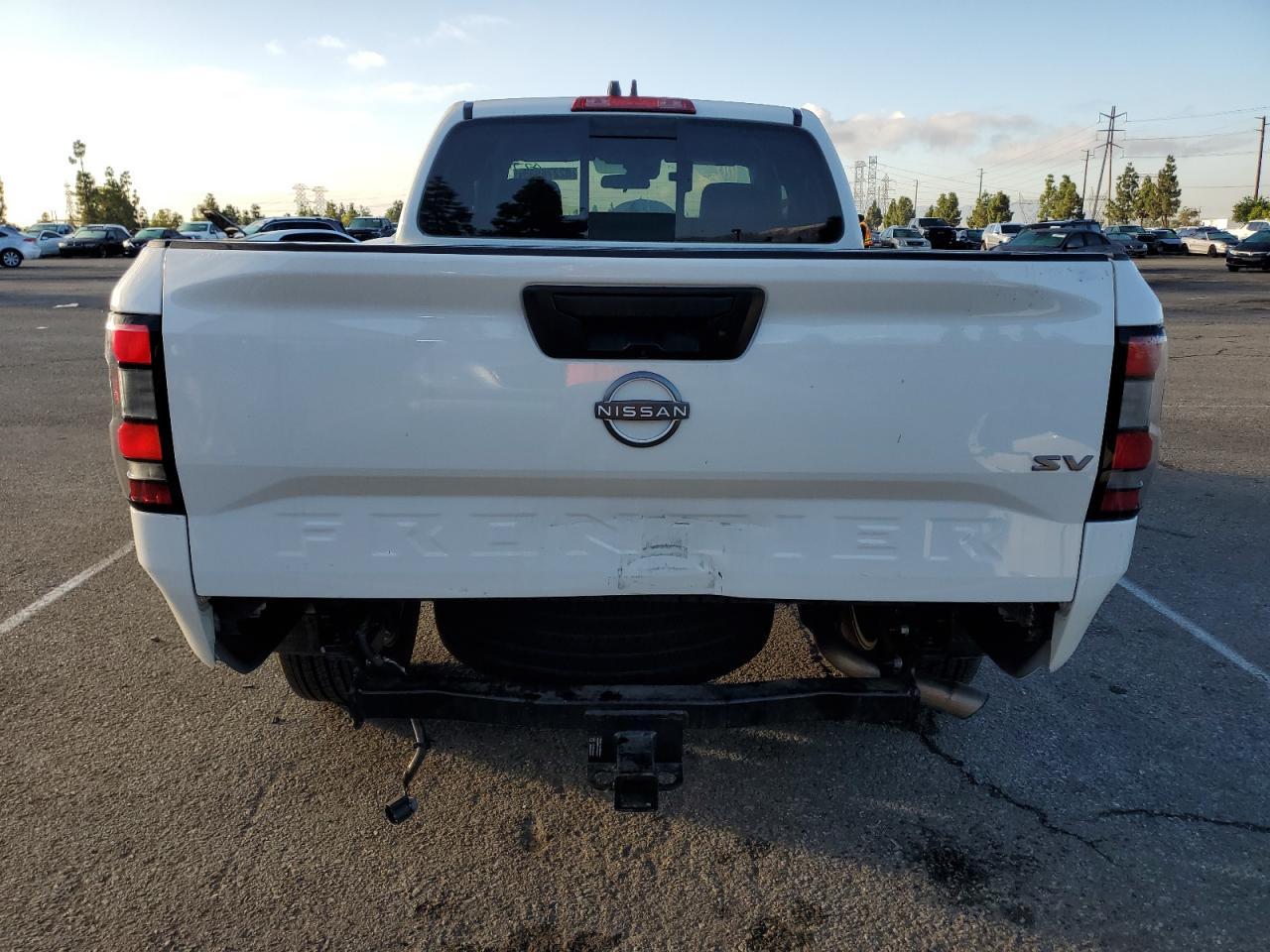 2024 NISSAN Frontier