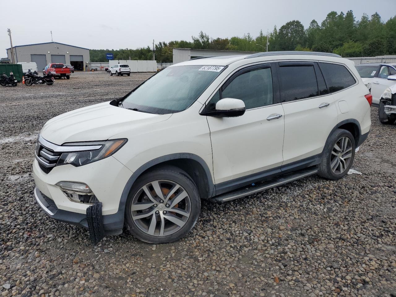 2017 HONDA PILOT