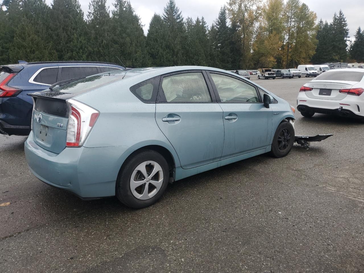 2015 TOYOTA PRIUS