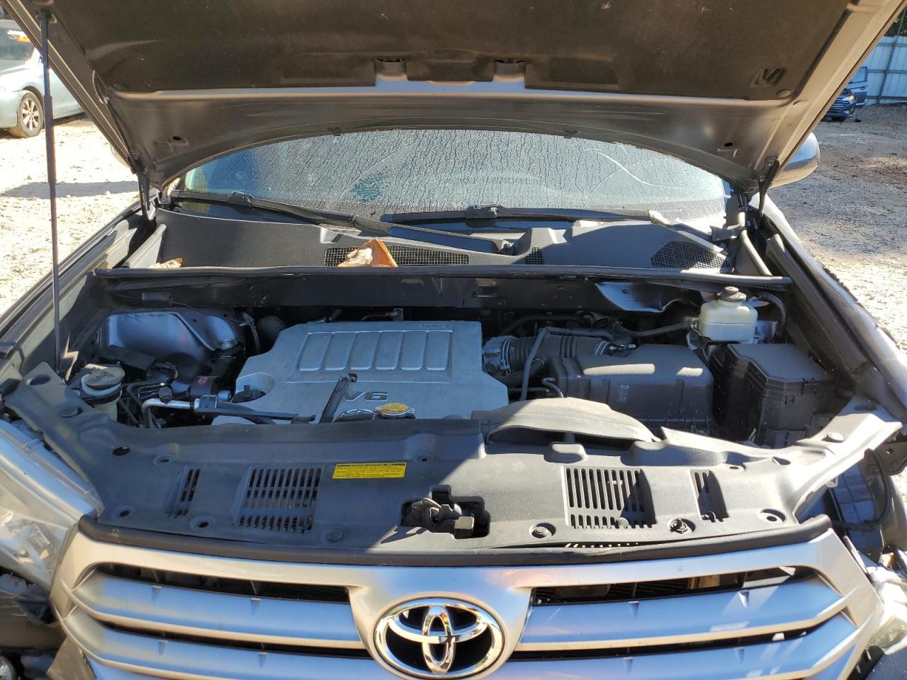 2013 TOYOTA HIGHLANDER