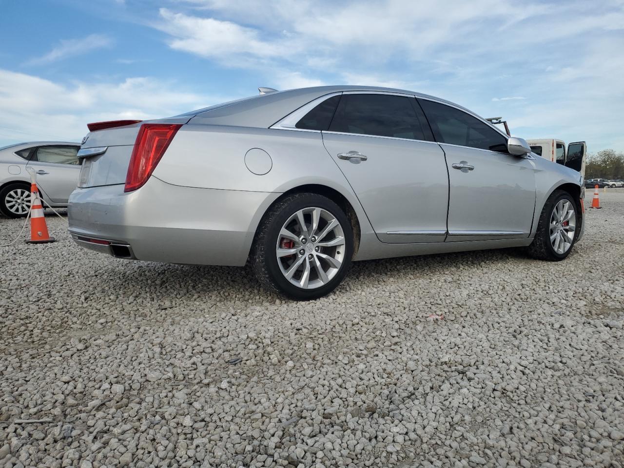 2017 CADILLAC XTS