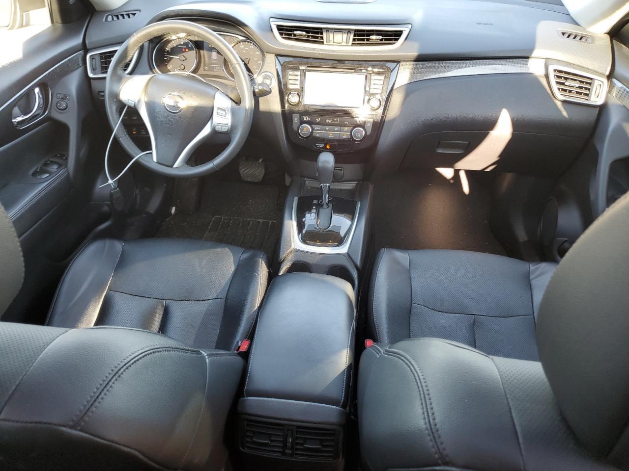 2016 NISSAN ROGUE
