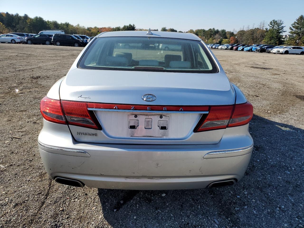2011 HYUNDAI Azera
