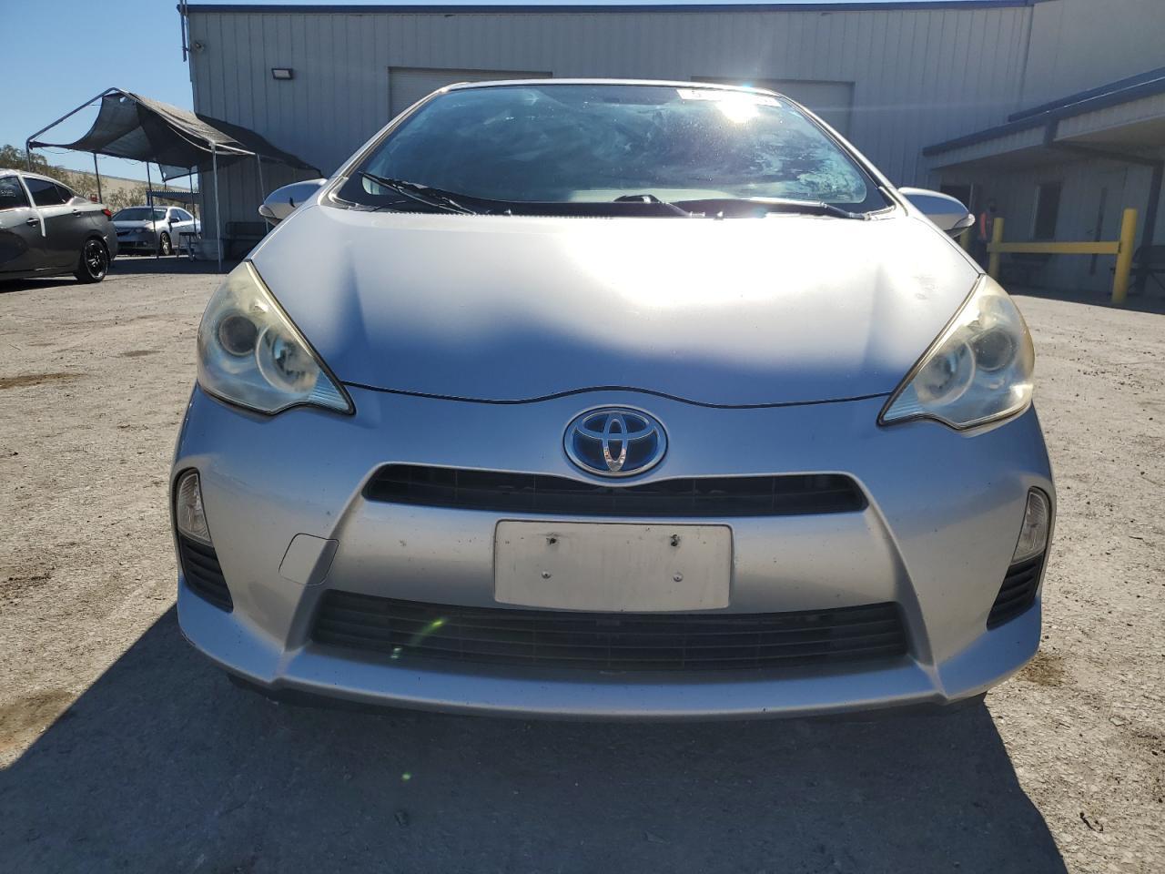 2012 TOYOTA Prius c