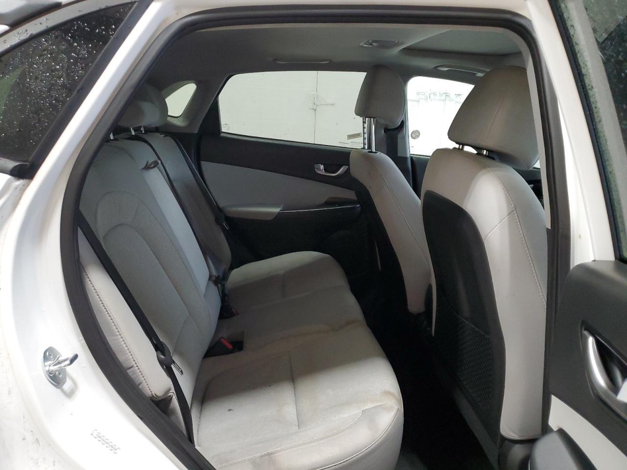 2023 HYUNDAI Kona