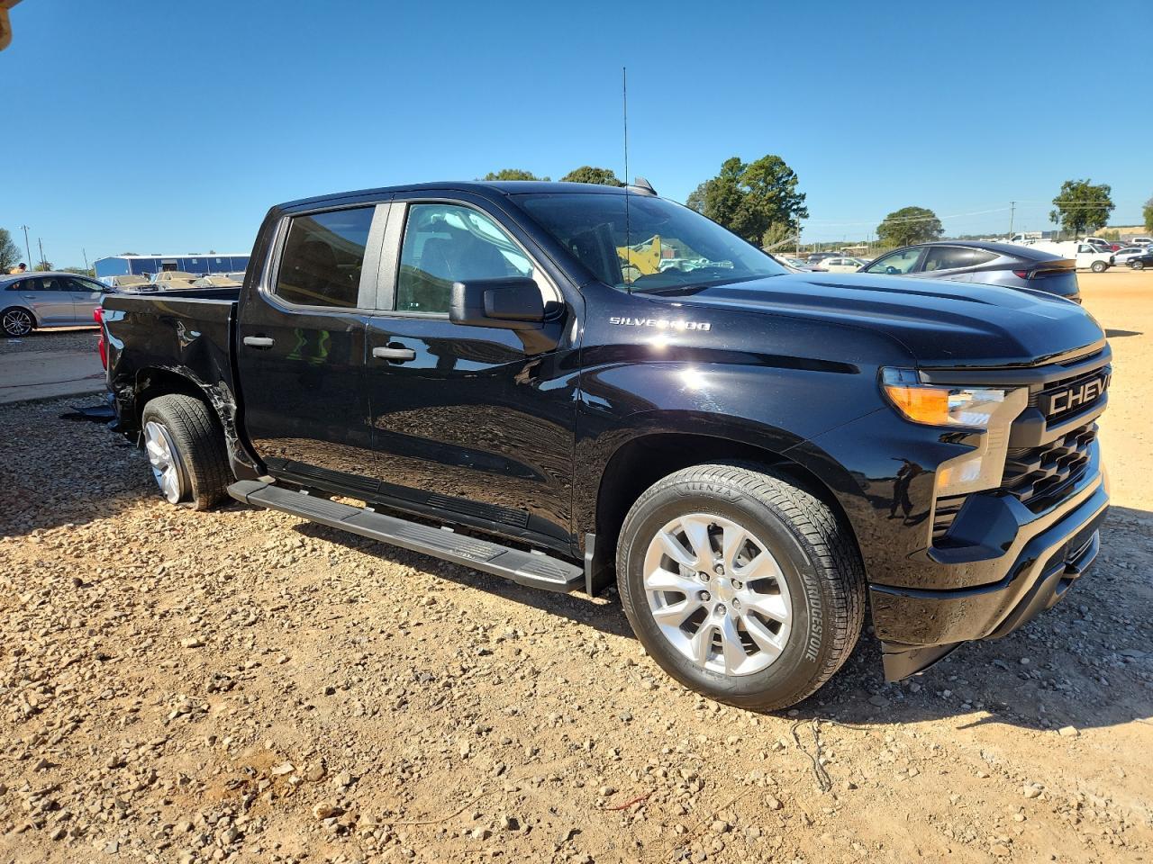 2024 CHEVROLET Silverado