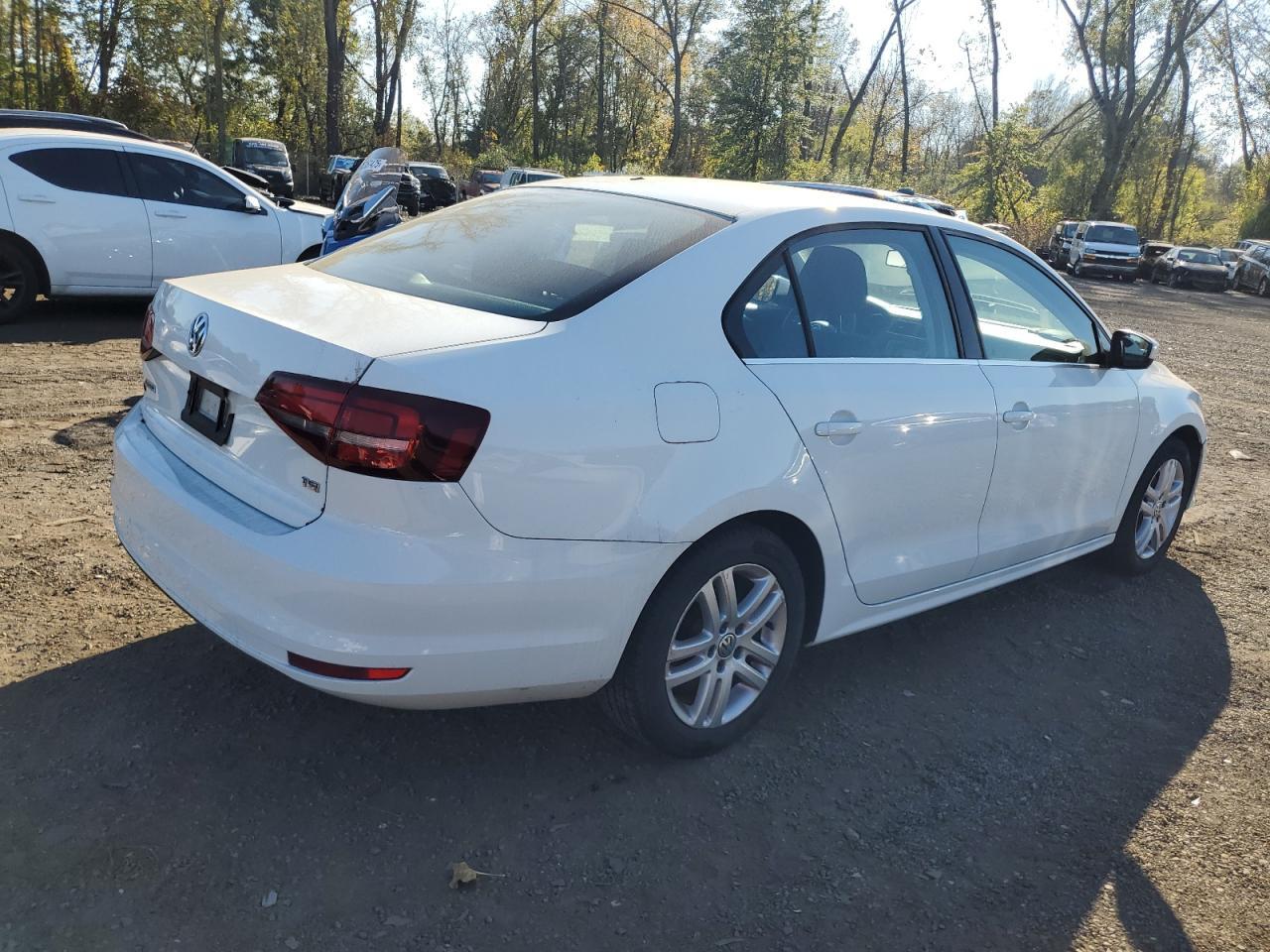 2017 VOLKSWAGEN JETTA