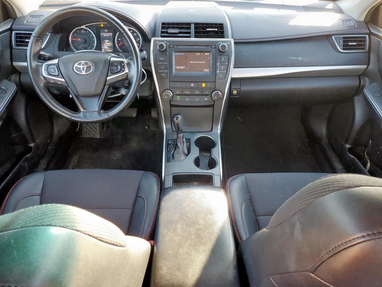 2016 TOYOTA CAMRY