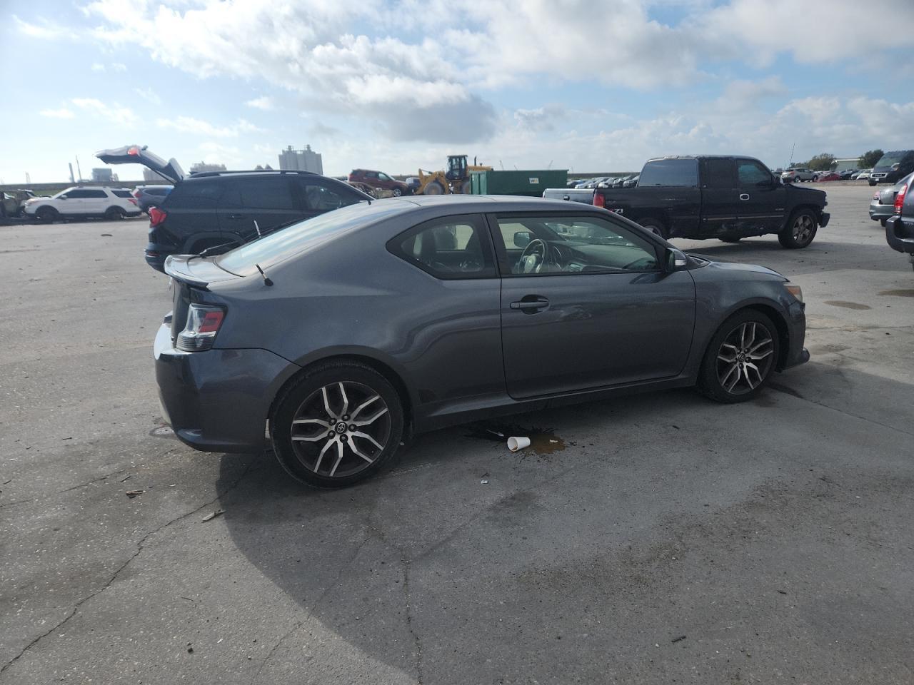 2014 TOYOTA SCION