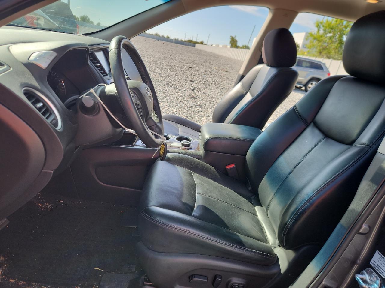 2016 NISSAN PATHFINDER