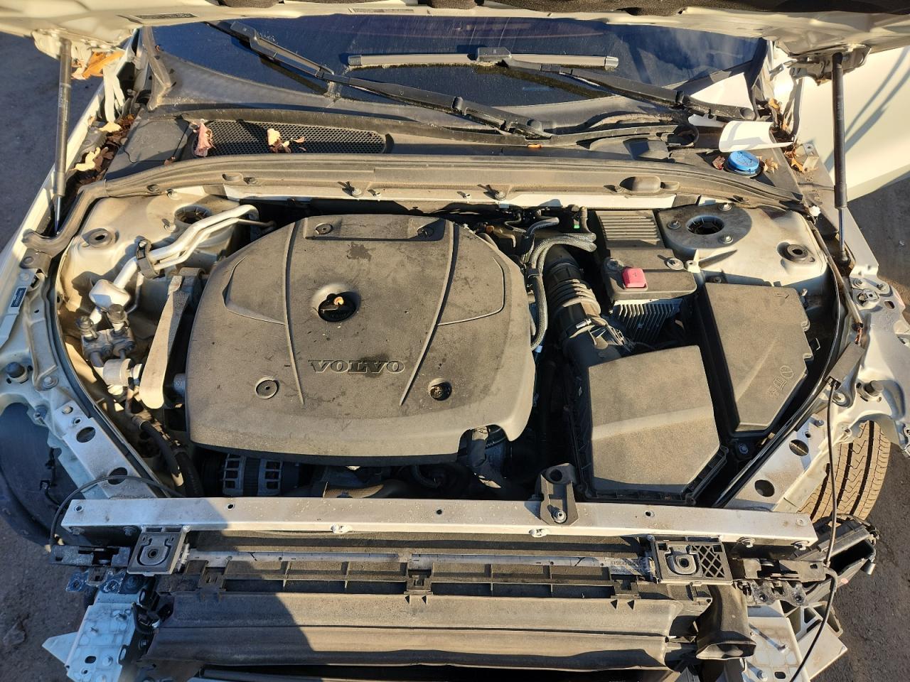 2019 VOLVO S60