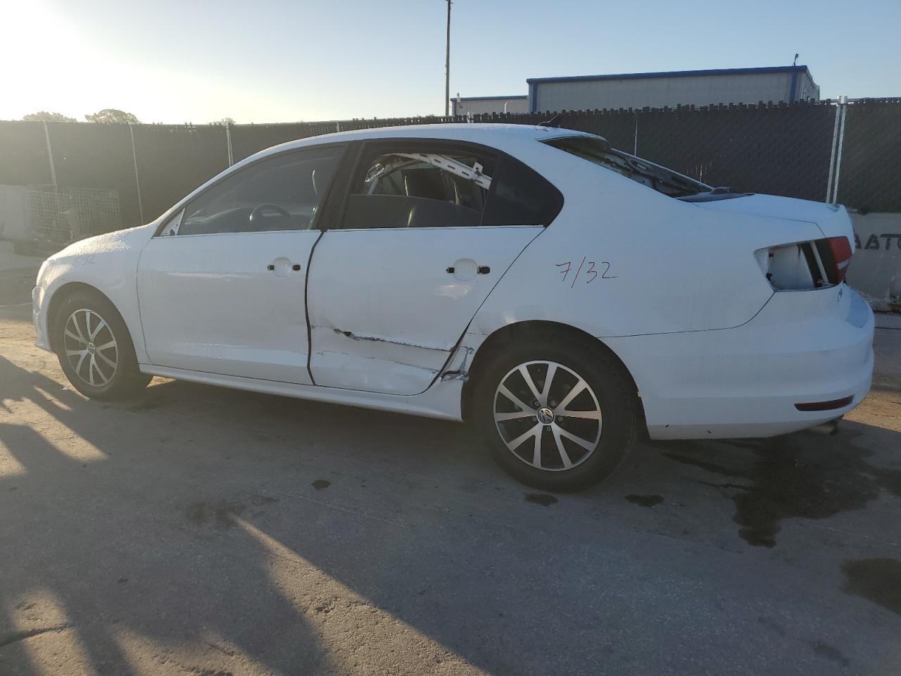 2018 VOLKSWAGEN JETTA