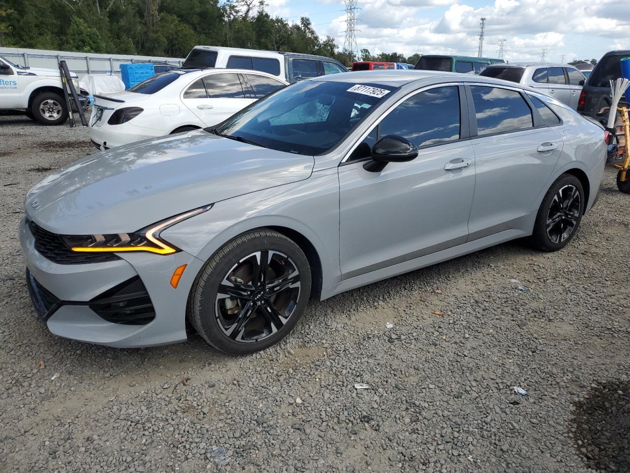 2023 KIA K5