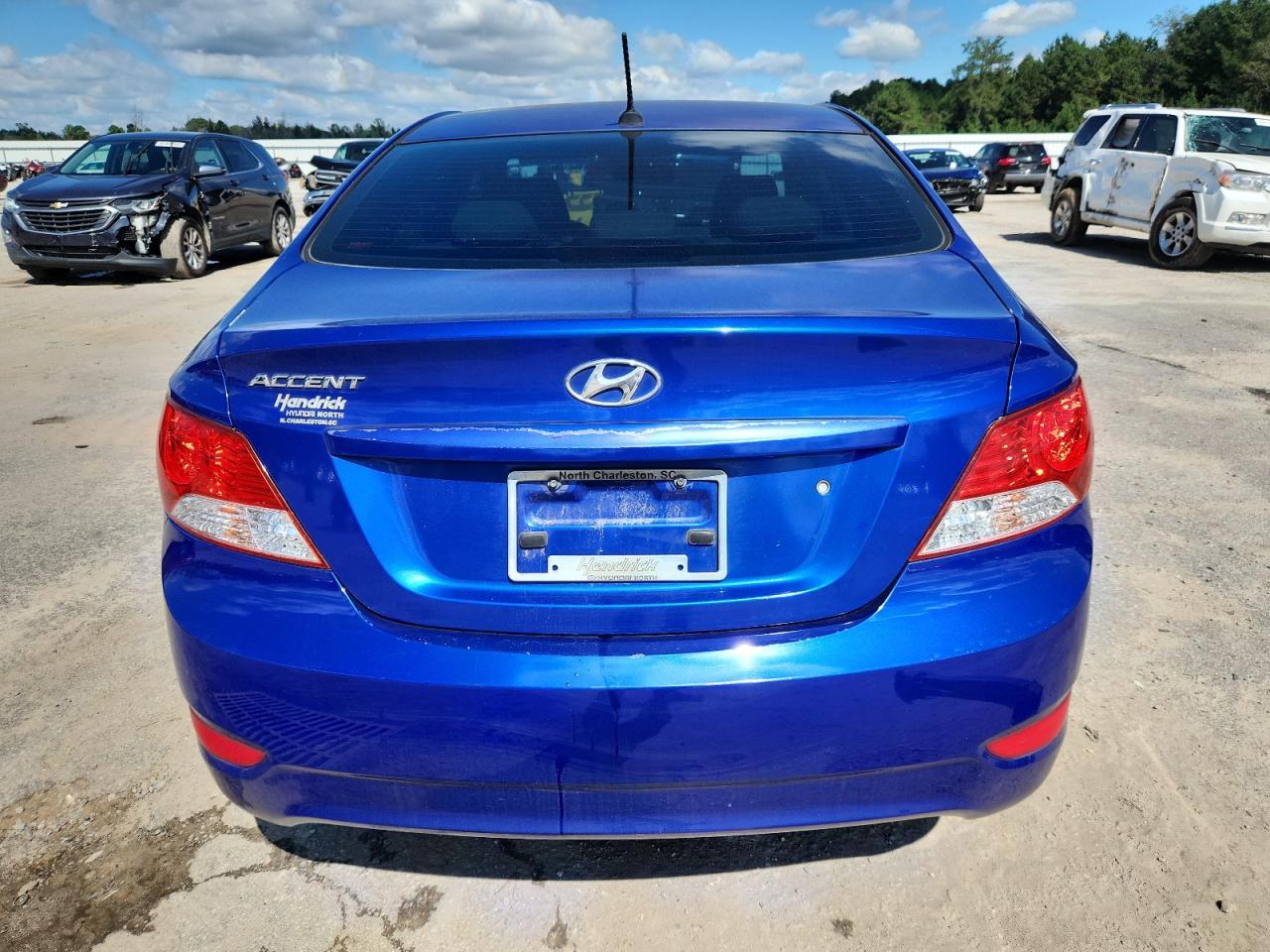 2014 HYUNDAI ACCENT