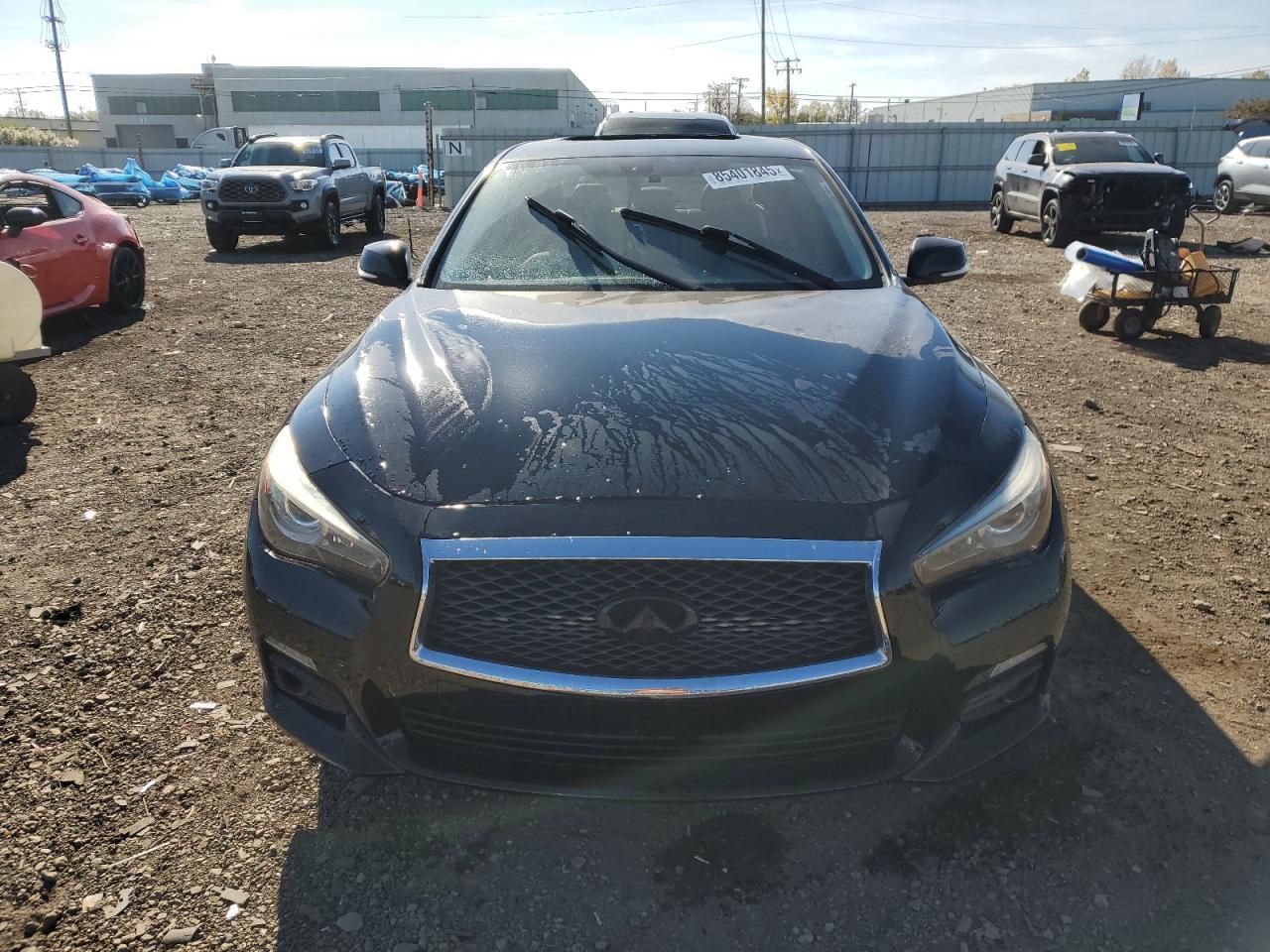 2017 INFINITI Q50