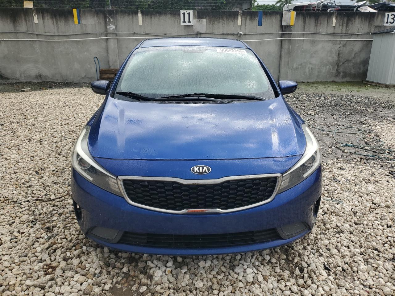 2017 KIA FORTE