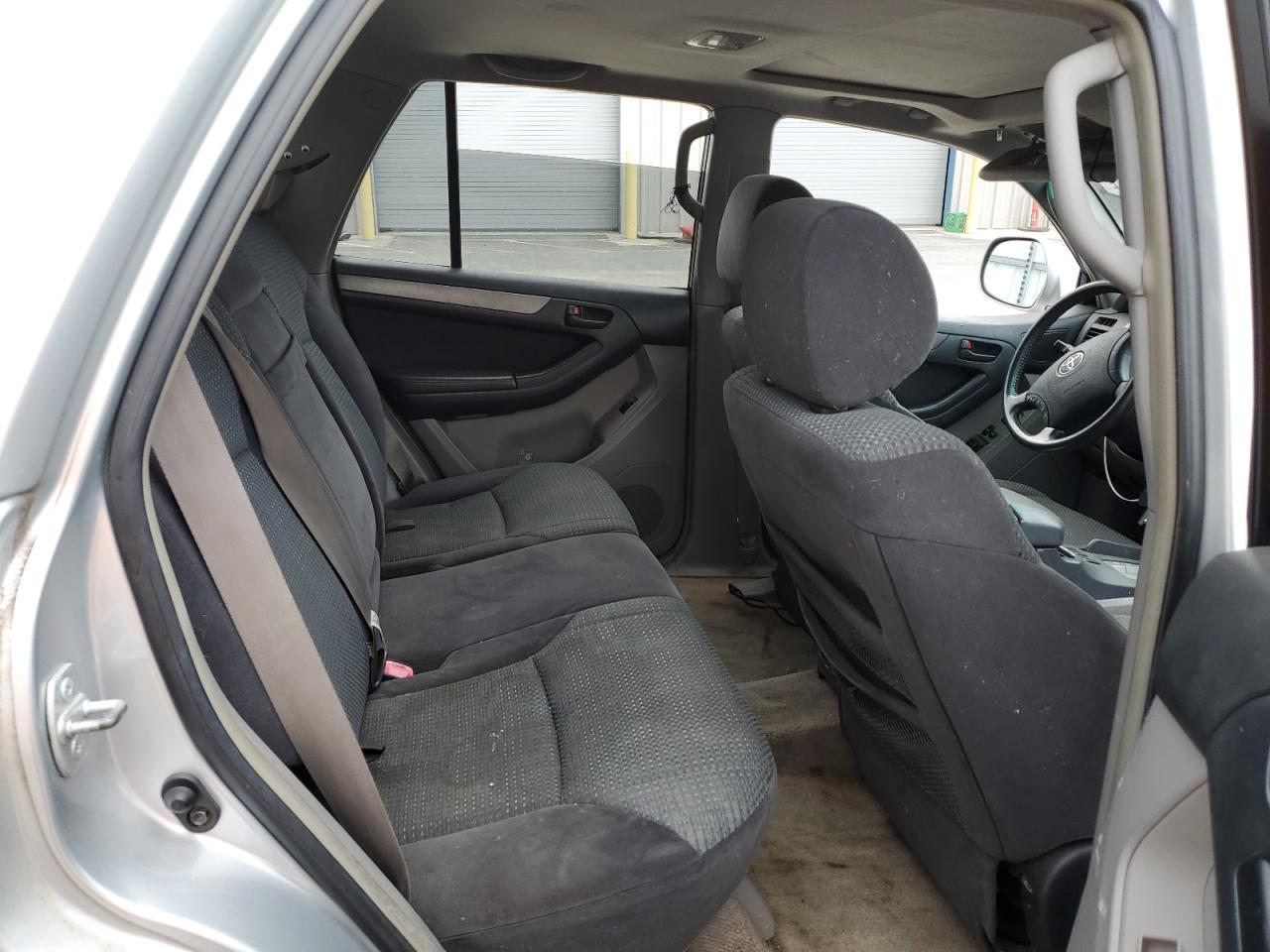 2004 TOYOTA 4Runner