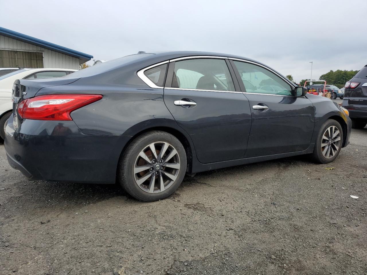 2017 NISSAN ALTIMA