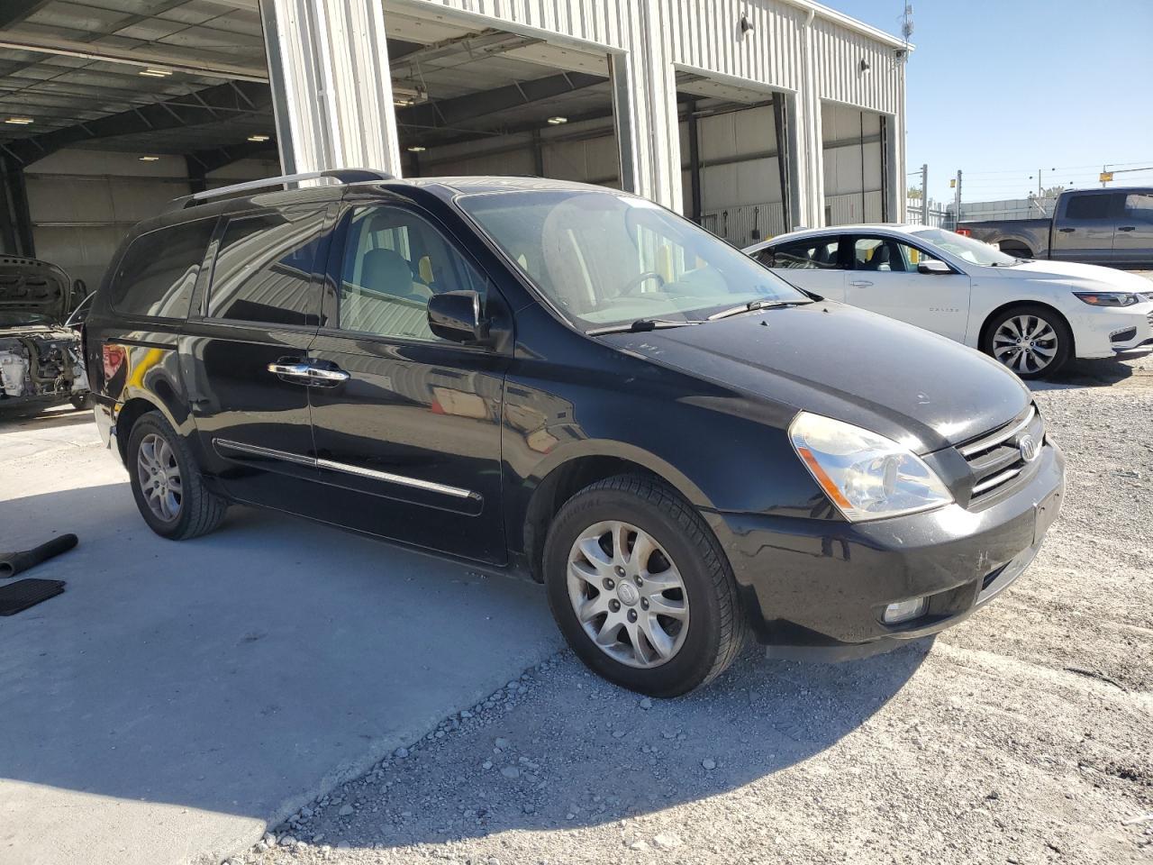 2010 KIA SEDONA