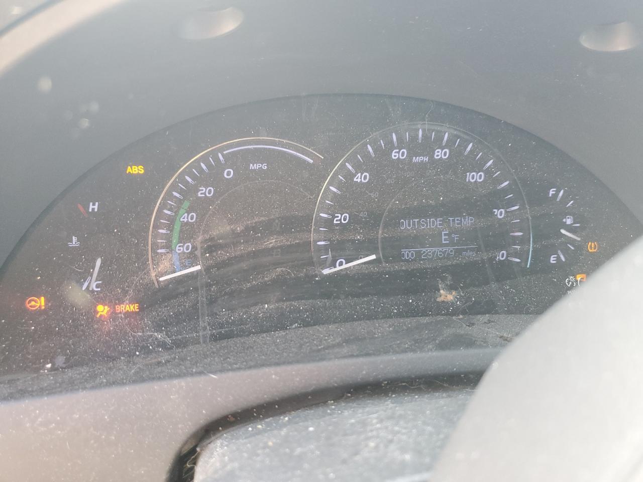 2010 TOYOTA CAMRY