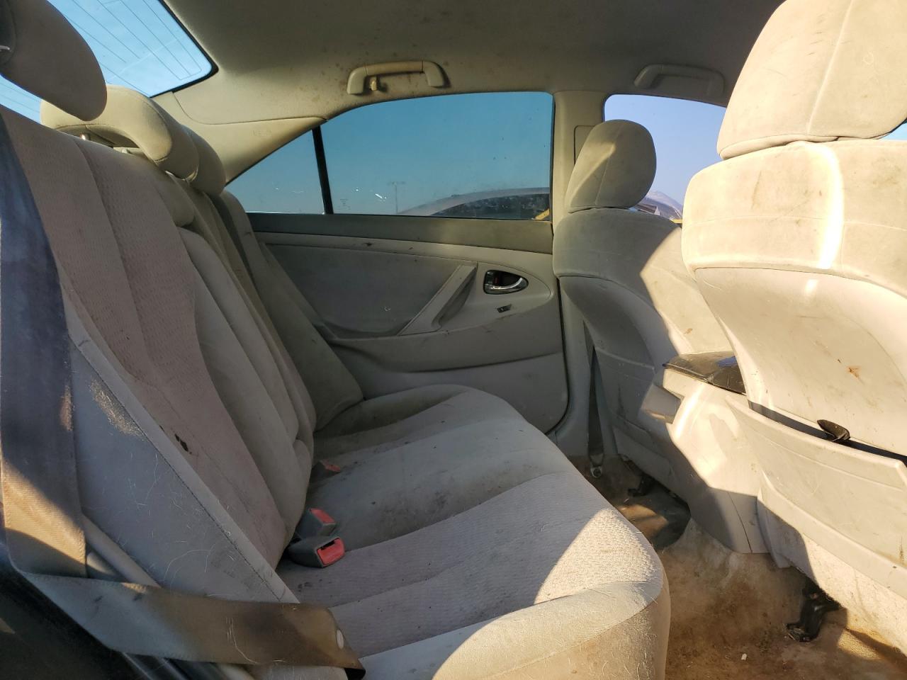 2011 TOYOTA CAMRY