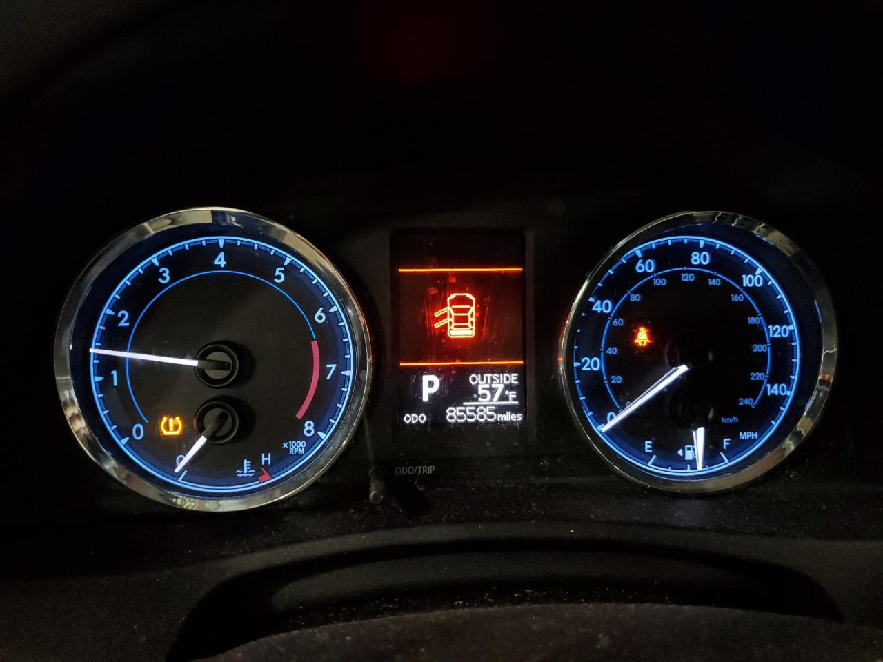 2018 TOYOTA COROLLA