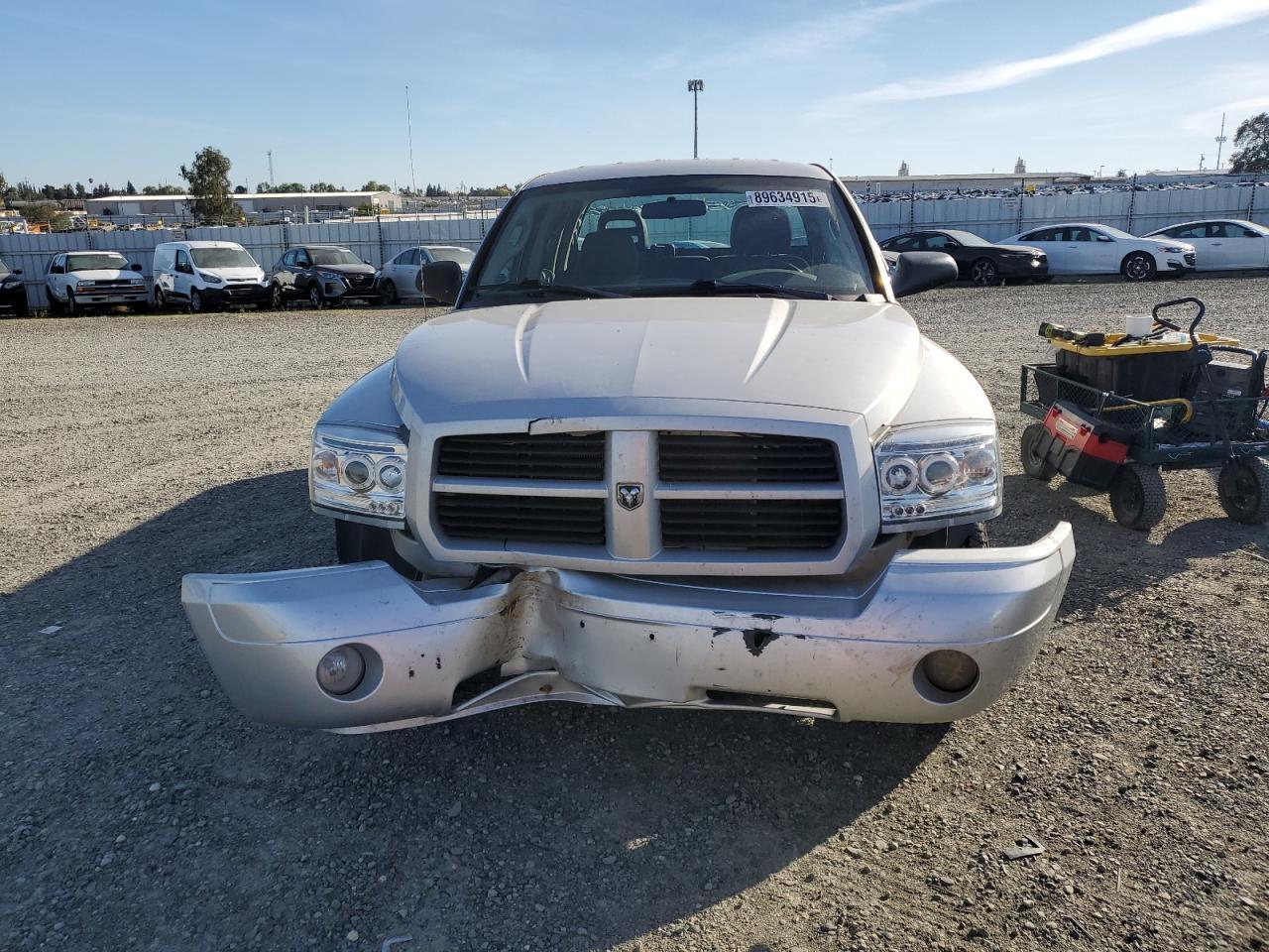 2006 DODGE Dakota