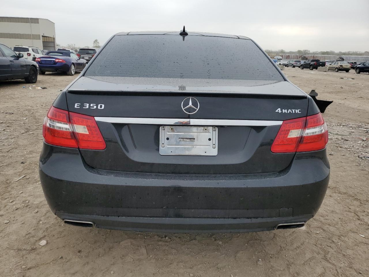 2011 MERCEDES-BENZ E-Class