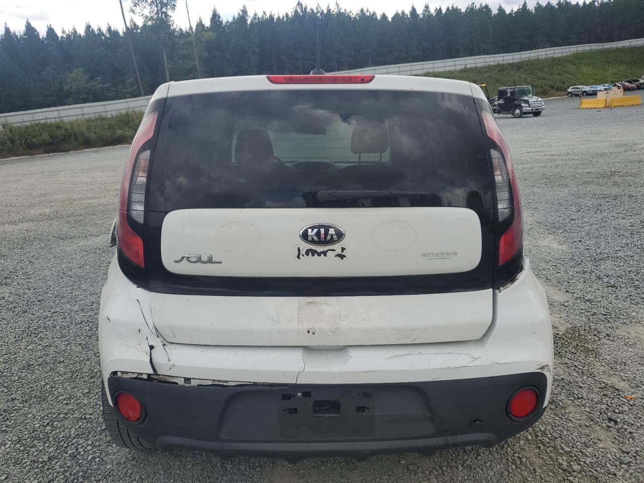 2018 KIA SOUL