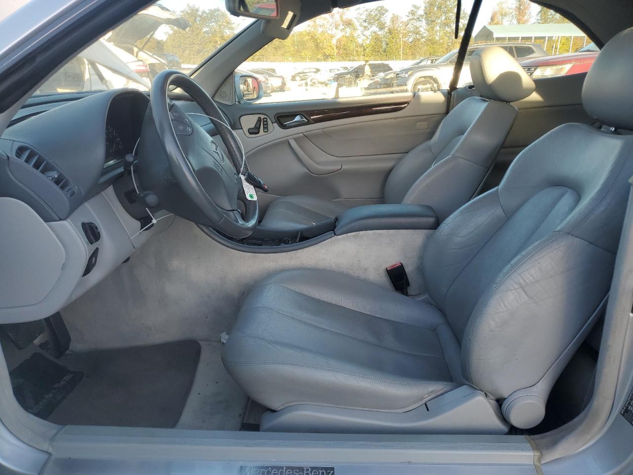2001 MERCEDES-BENZ Clk-Class