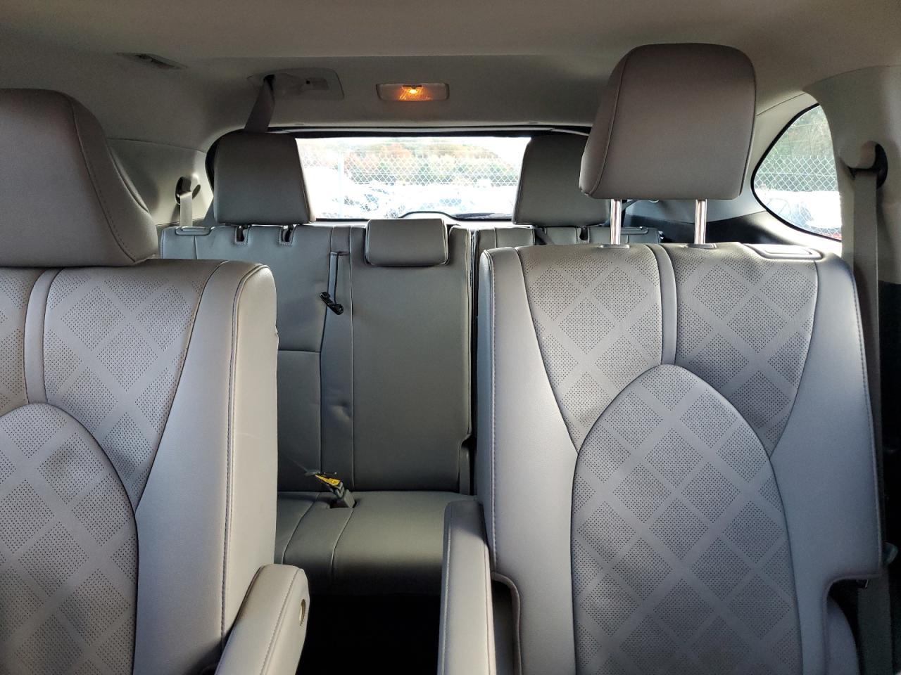 2020 TOYOTA HIGHLANDER