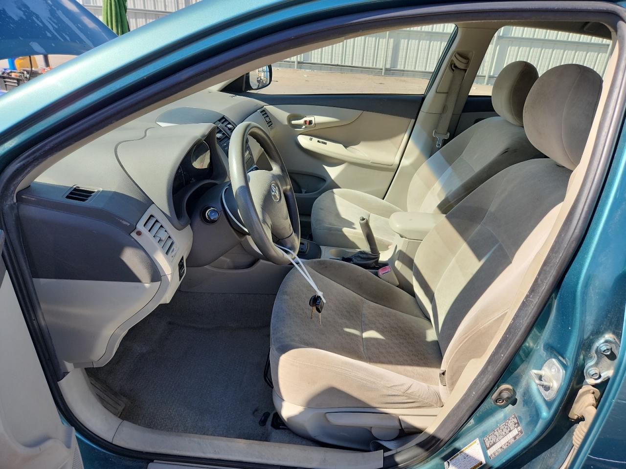 2009 TOYOTA COROLLA