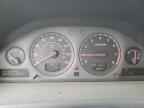2002 VOLVO V70