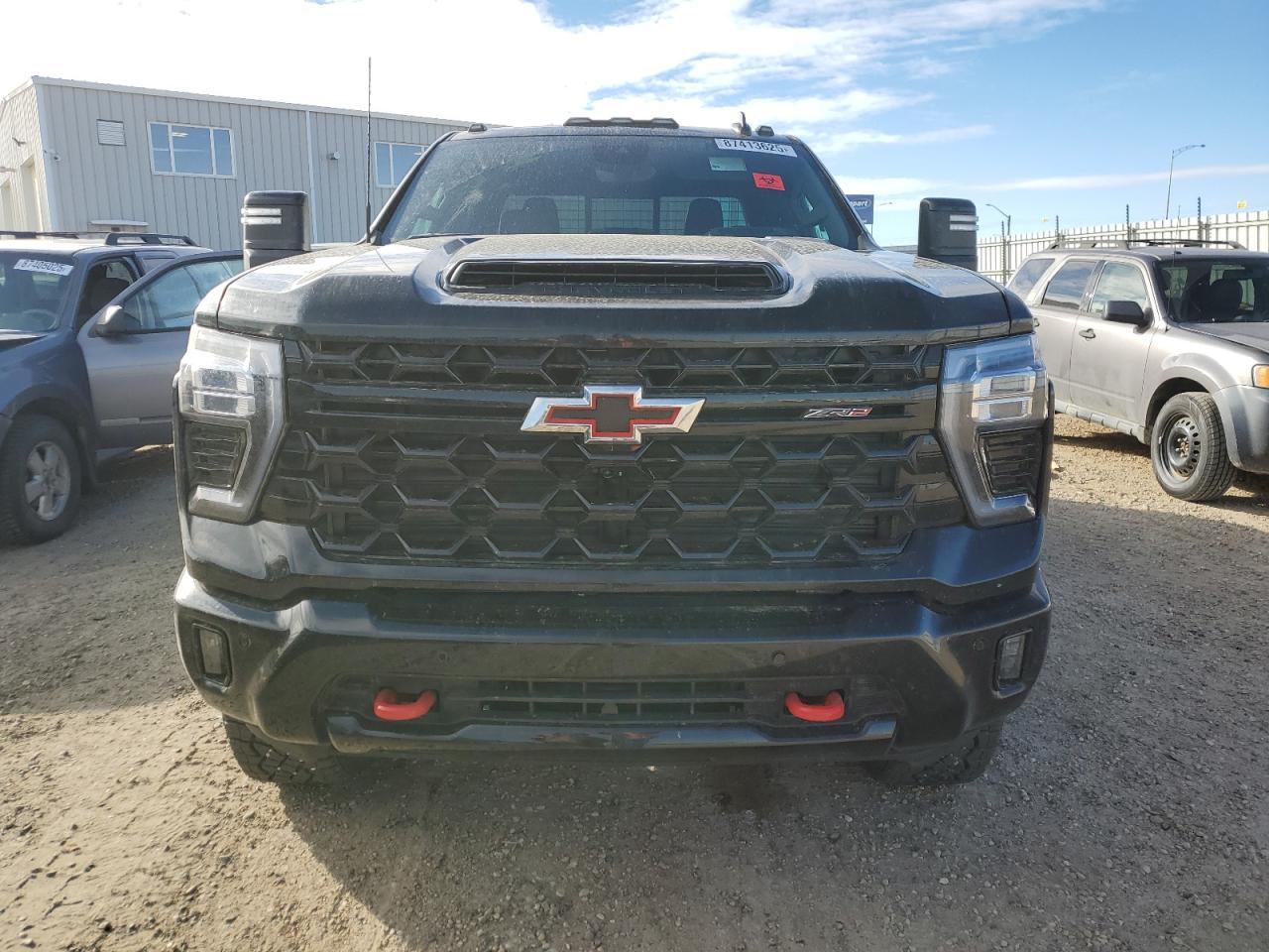 2025 CHEVROLET Silverado