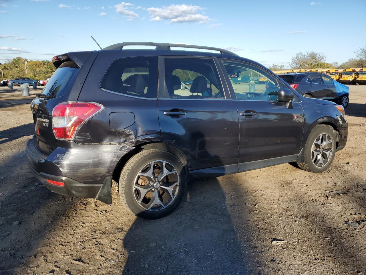 2015 SUBARU FORESTER