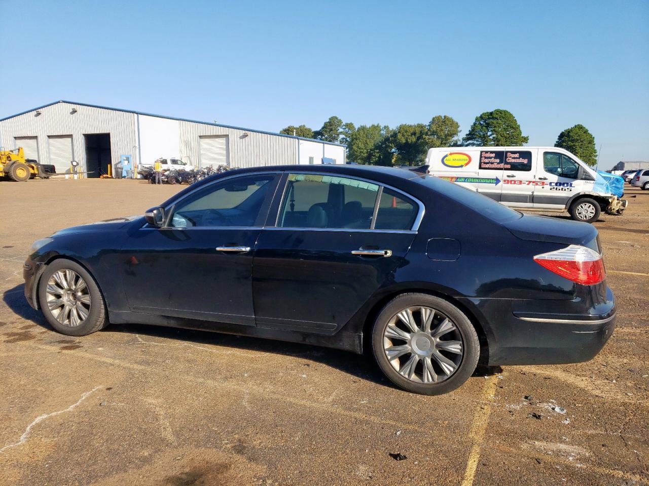 2009 HYUNDAI GENESIS
