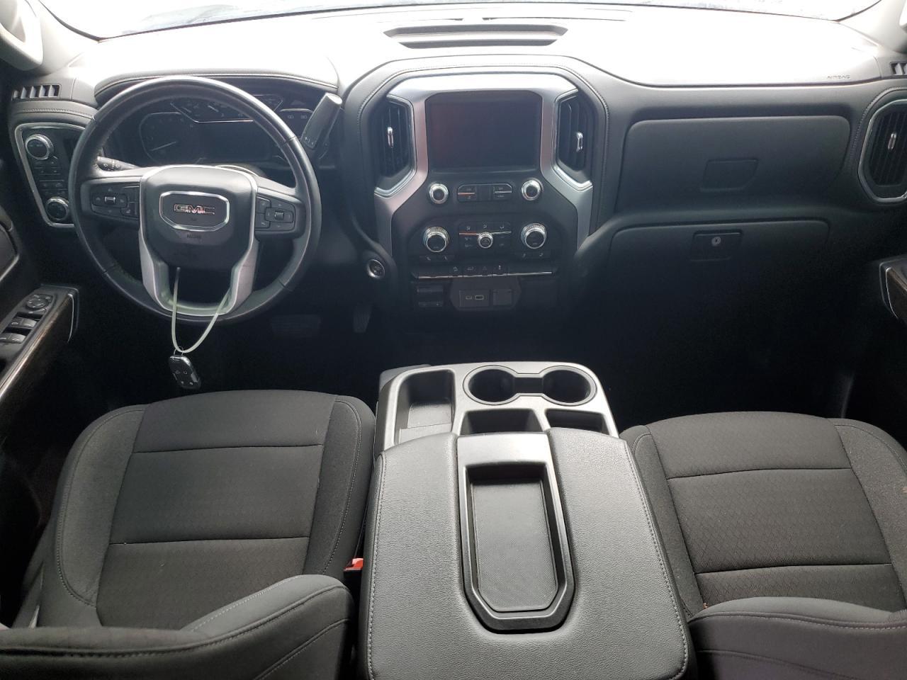 2022 GMC Sierra