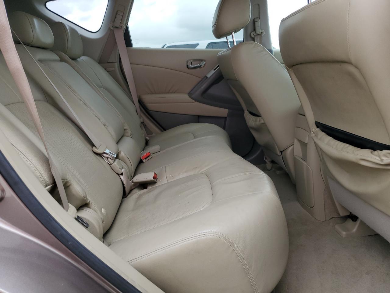 2010 NISSAN MURANO