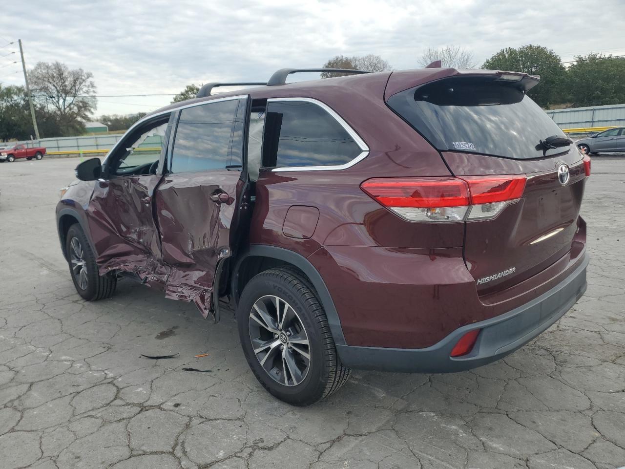 2017 TOYOTA HIGHLANDER