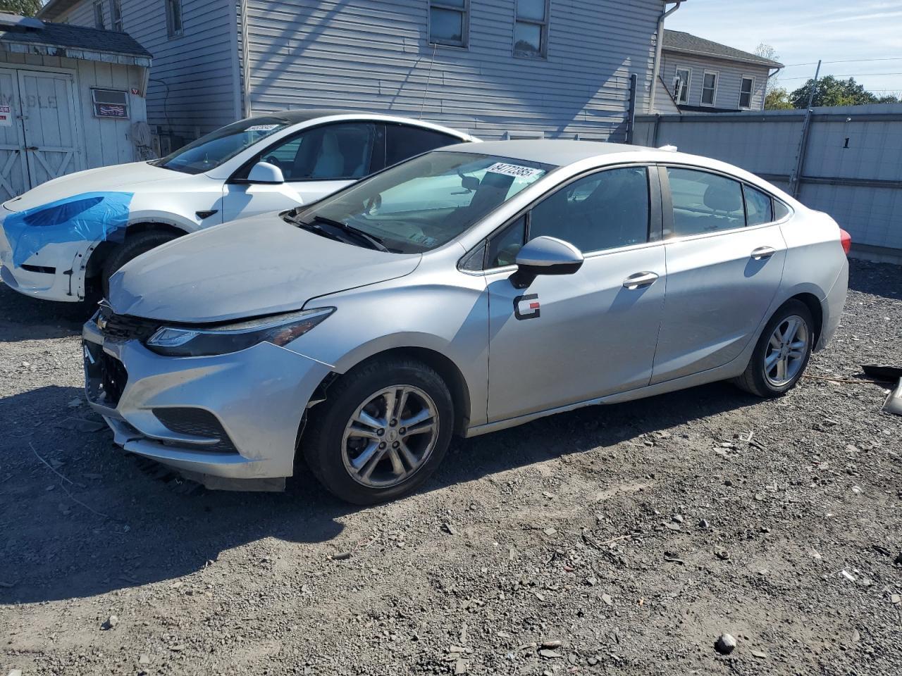 2017 CHEVROLET CRUZE