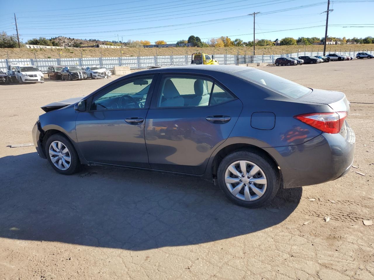 2015 TOYOTA COROLLA