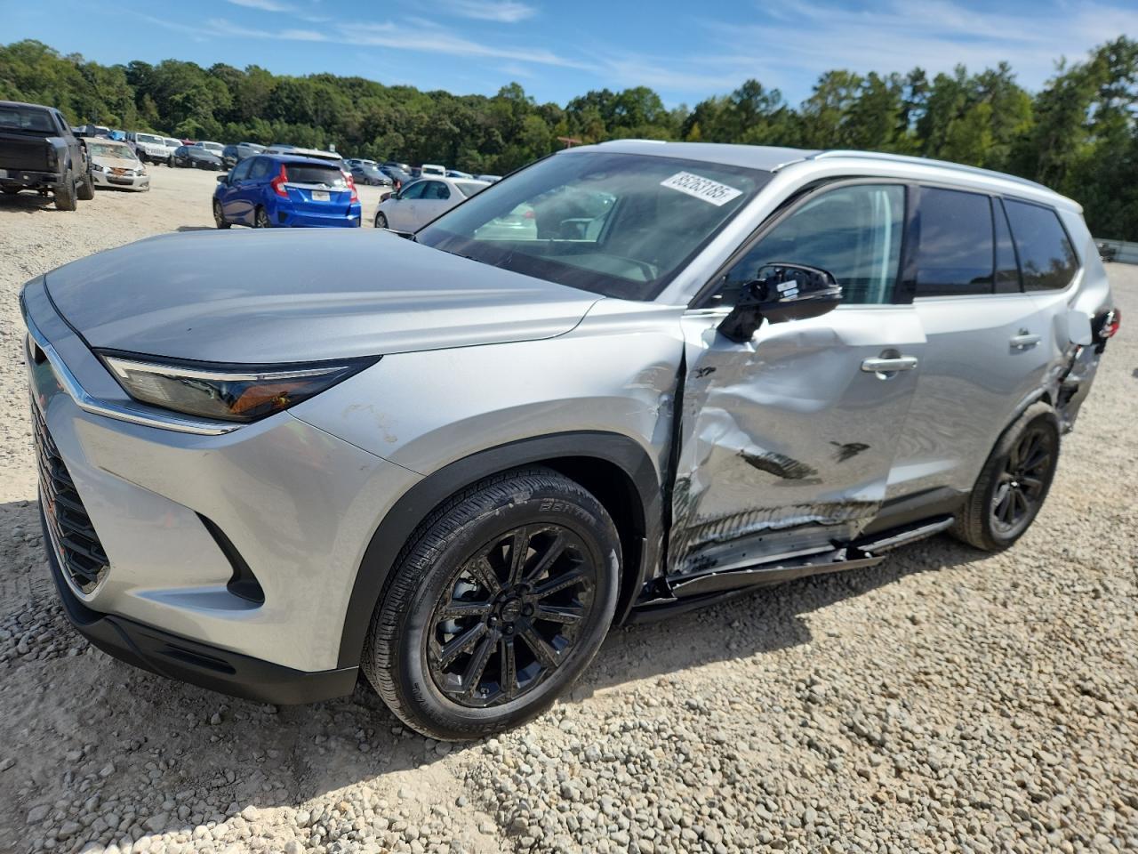 2025 TOYOTA HIGHLANDER