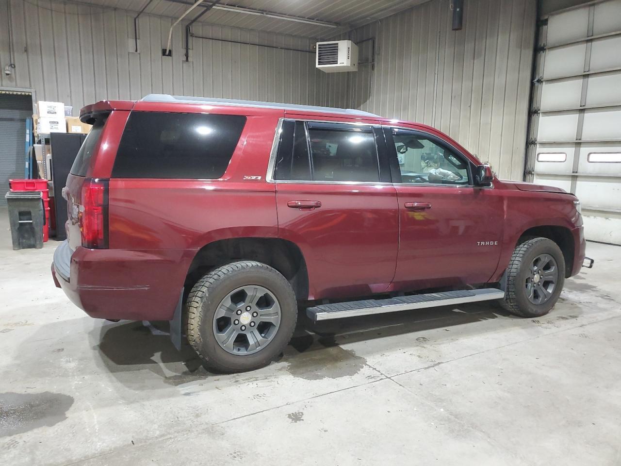2016 CHEVROLET Tahoe