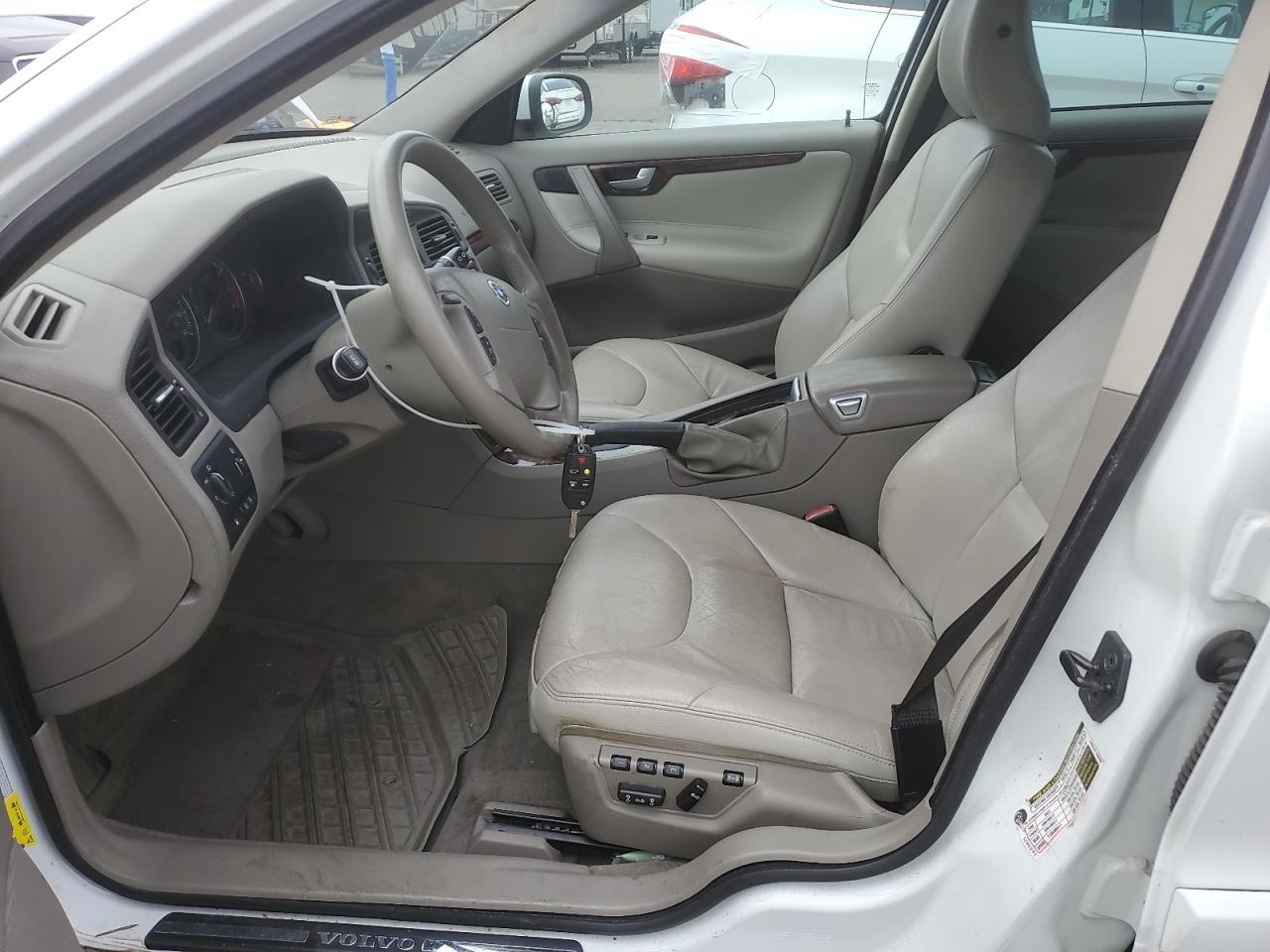 2007 VOLVO V70