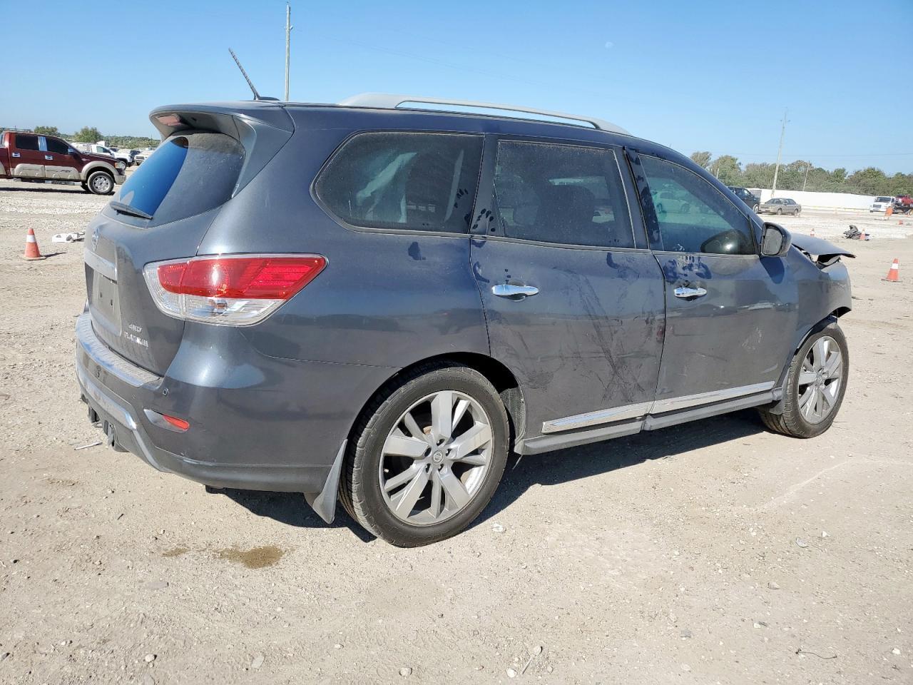 2014 NISSAN PATHFINDER