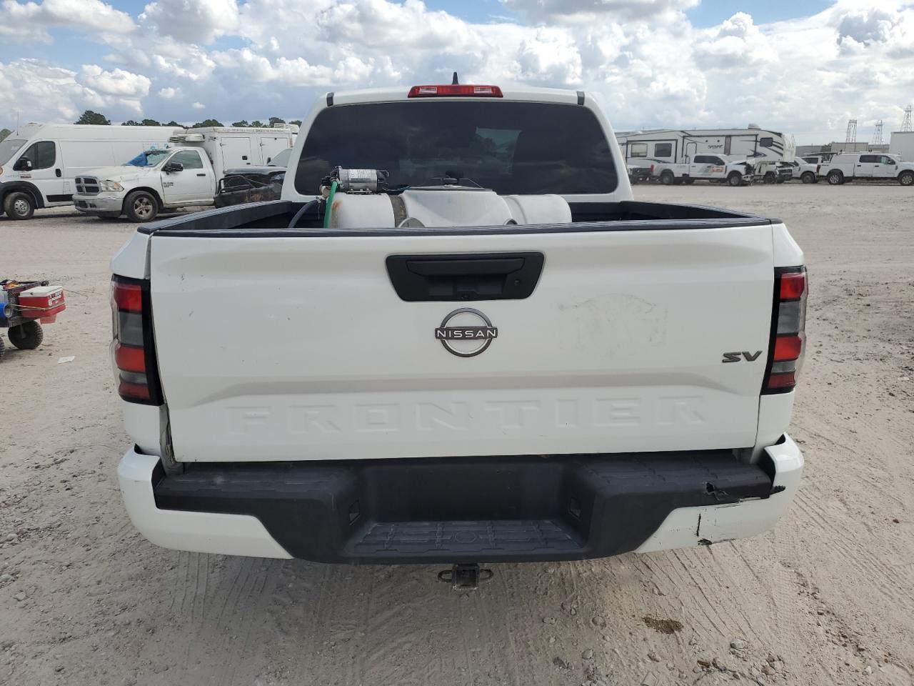 2022 NISSAN Frontier